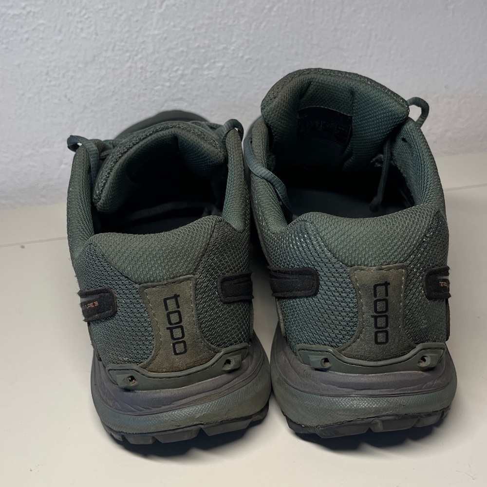 (48) Topo Terraventure 3 Trail Runners Athletic Green and Orange Running Shoes - Picture 3 of 4